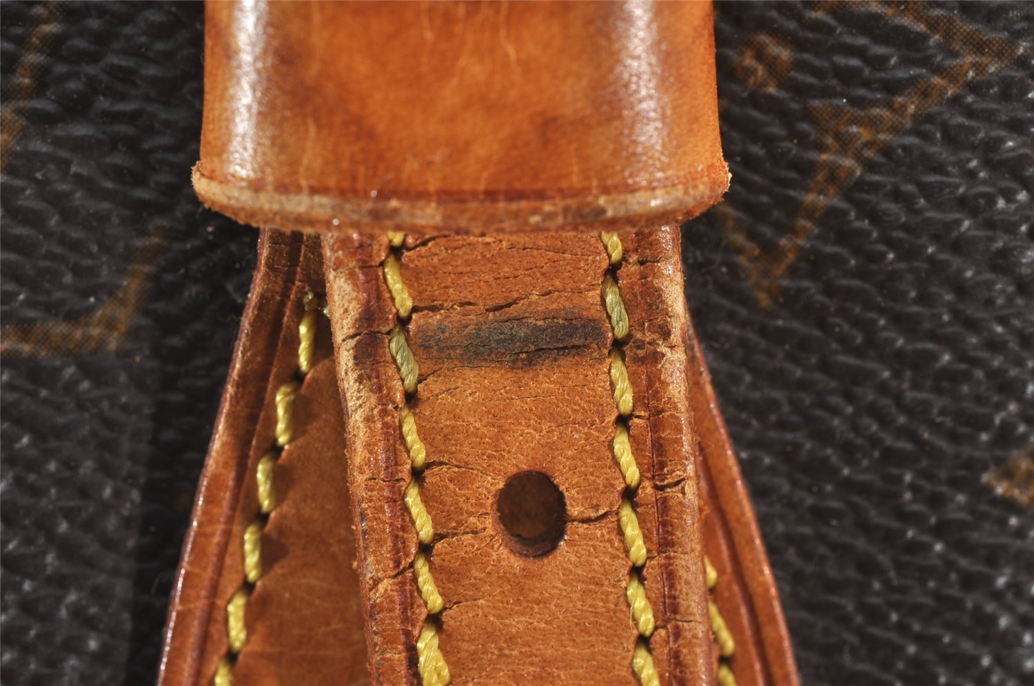 Authentic Louis Vuitton Monogram Bucket PM Shoulder Tote Bag M42238 LV 2370J