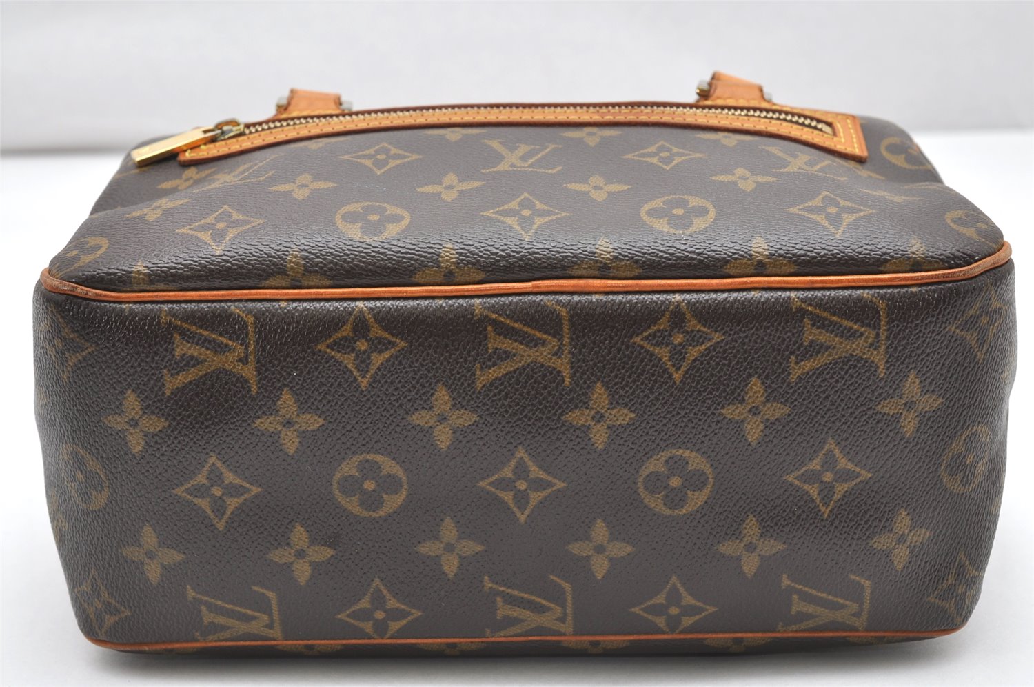 Authentic Louis Vuitton Monogram Cite MM Shoulder Bag M51182 LV 2372K