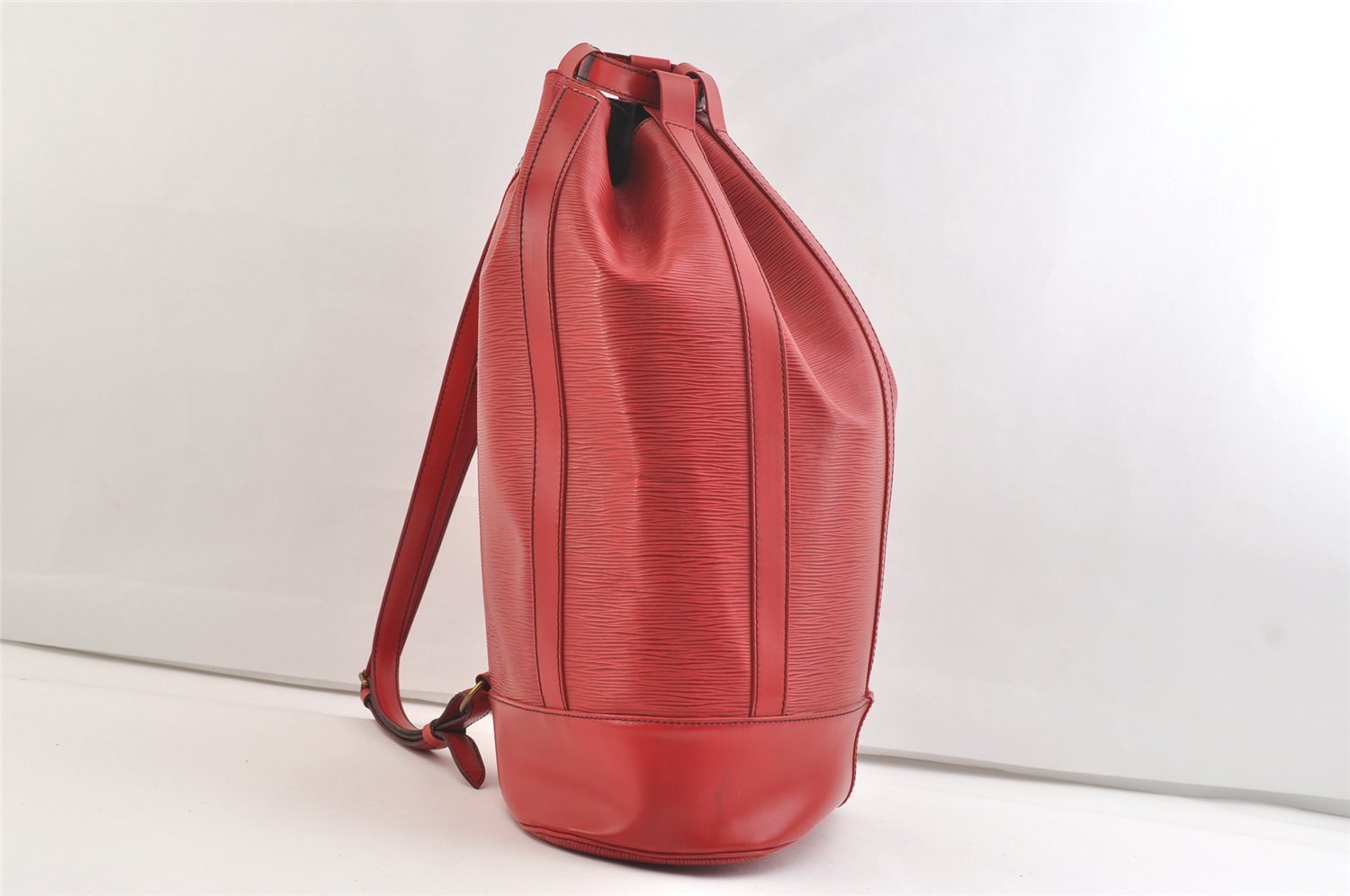 Authentic Louis Vuitton Epi Randonnee GM Shoulder Bag Red M43087 LV 2375K