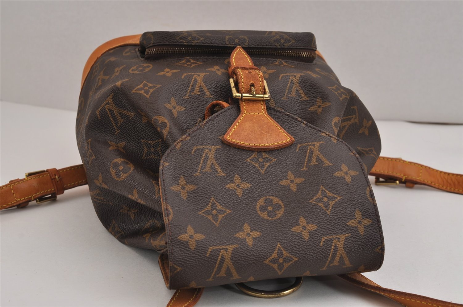 Authentic Louis Vuitton Monogram Montsouris MM Backpack M51136 LV 2376J