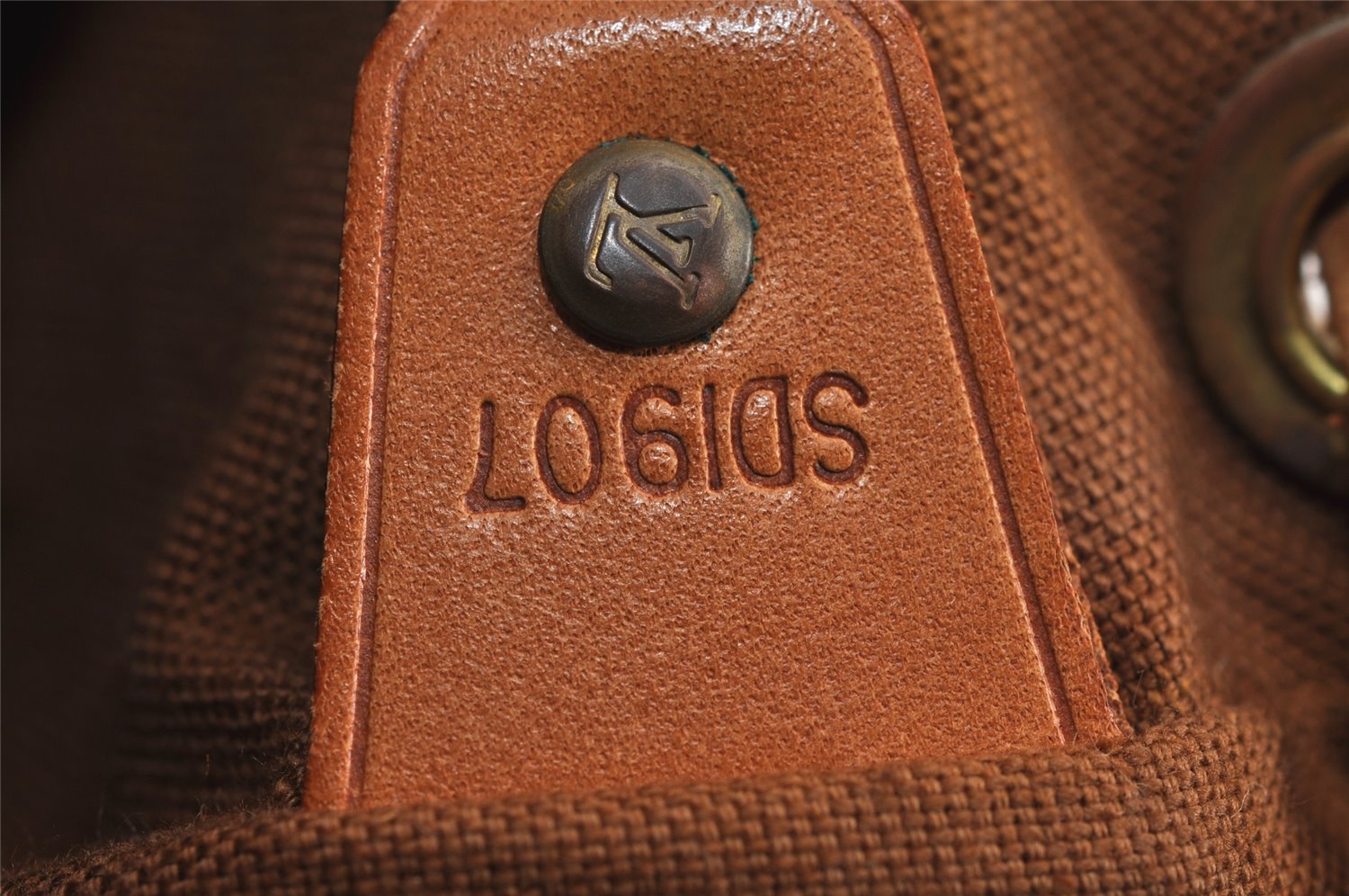 Authentic Louis Vuitton Monogram Montsouris MM Backpack M51136 LV 2376J