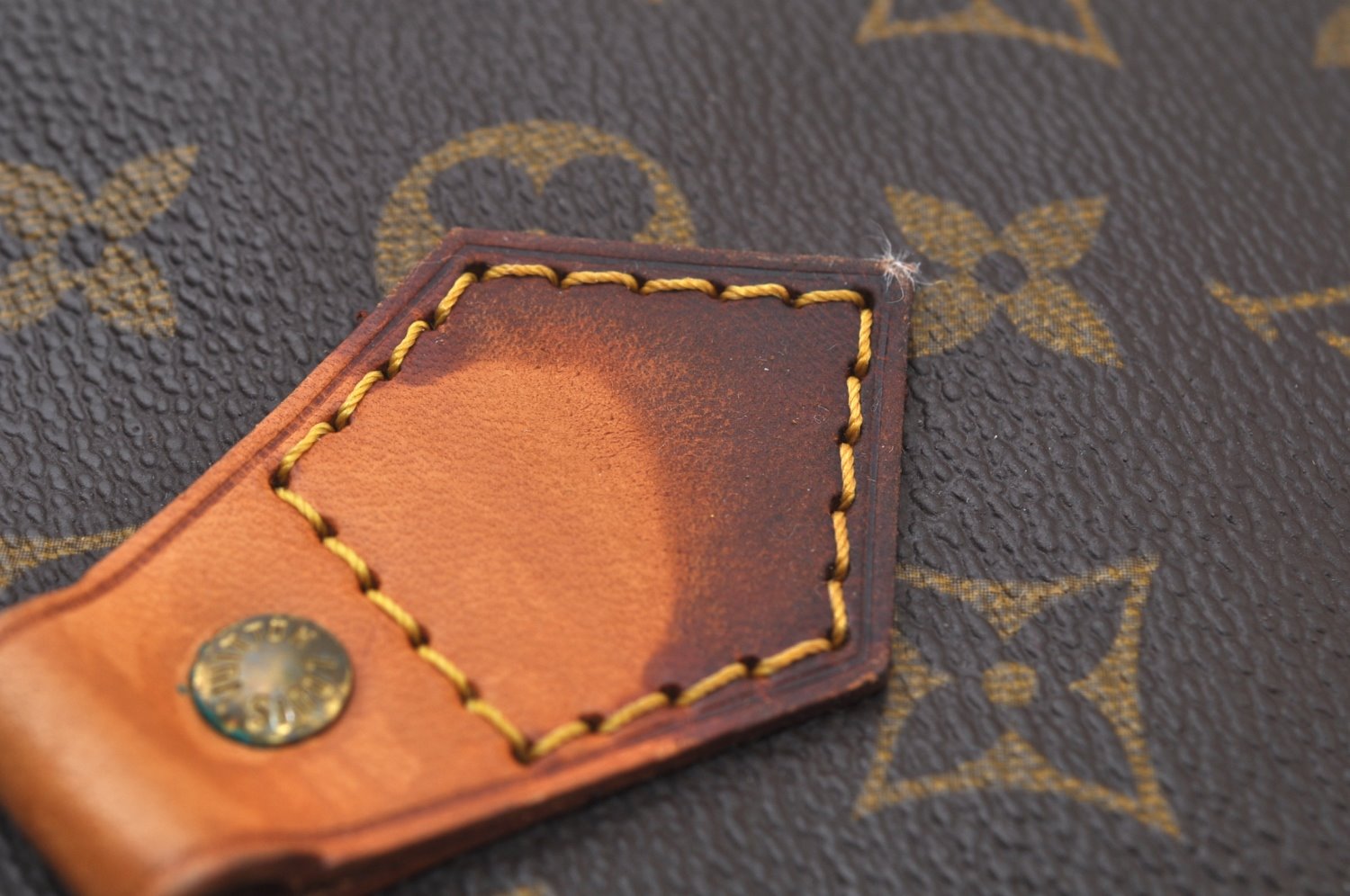 Authentic Louis Vuitton Monogram Alma Hand Bag Purse M51130 LV 2380G