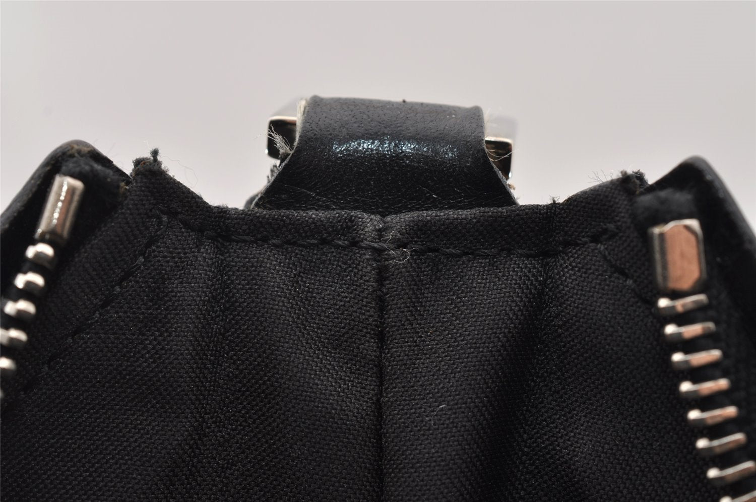 Authentic GUCCI Shoulder Hand Bag Purse GG Canvas Leather 0000602 Black 2384I