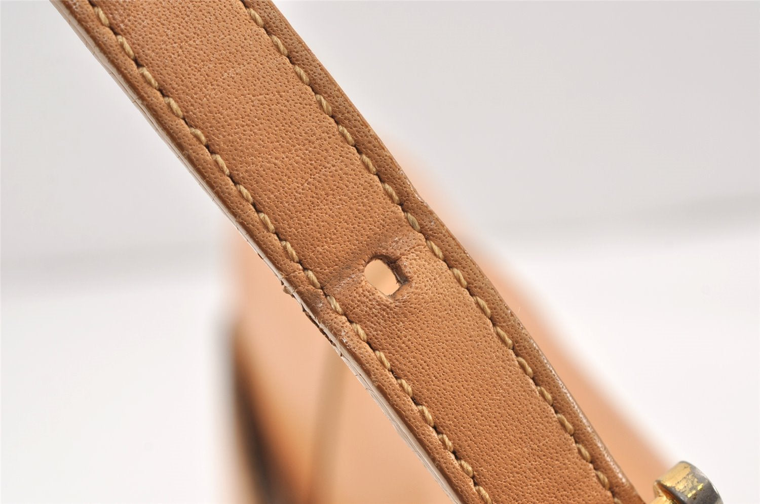 Authentic BURBERRY Vintage Leather Shoulder Hand Bag Purse Beige 2392K