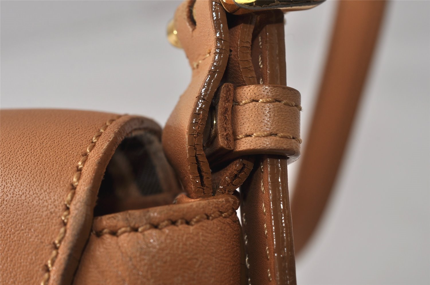 Authentic BURBERRY Vintage Leather Shoulder Hand Bag Purse Beige 2392K
