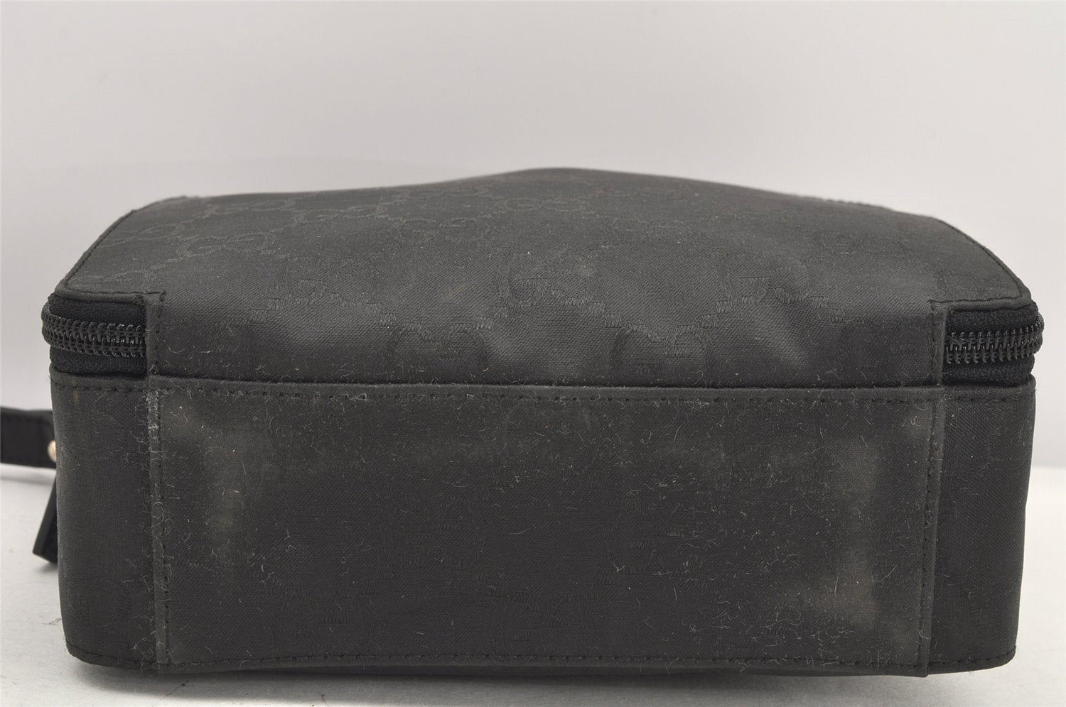 Authentic GUCCI Clutch Hand Bag Purse GG Nylon Leather 0181603 Black 2394K