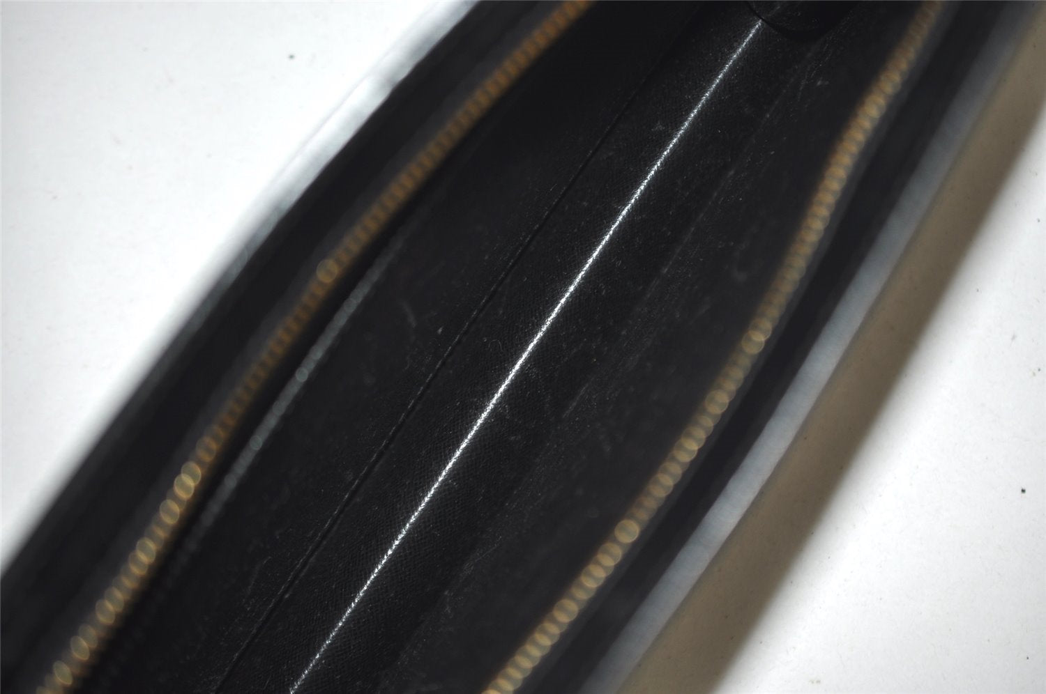 Authentic Louis Vuitton Epi Pochette Homme Clutch Hand Bag Black M52522 LV 2395J