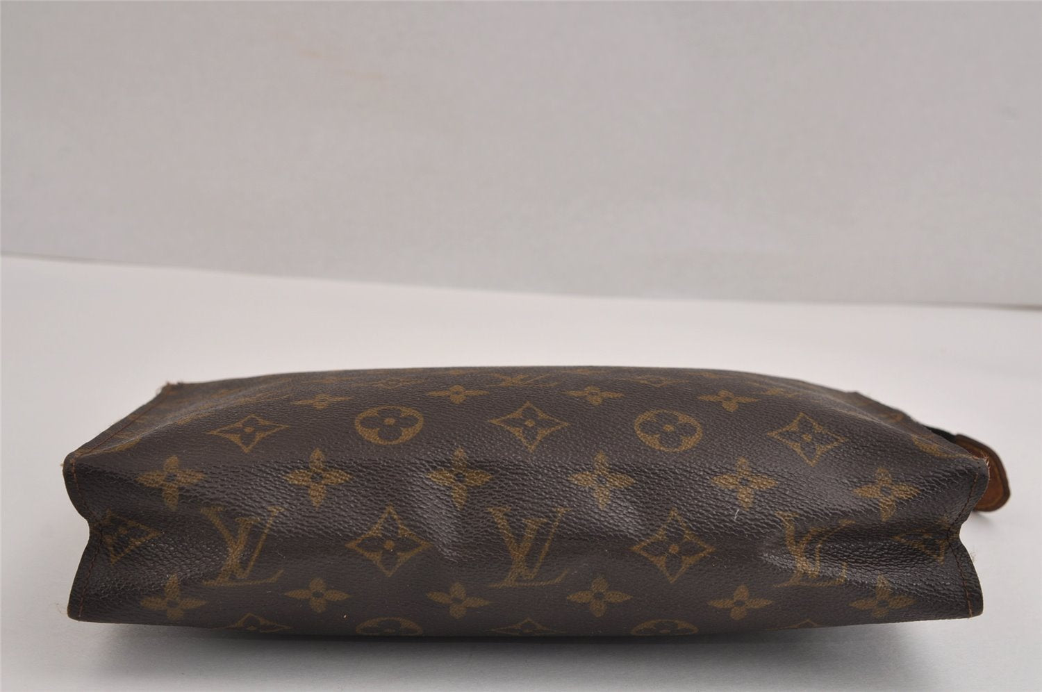 Auth Louis Vuitton Monogram Poche Toilette 26 Cosmetics Pouch Old Model LV 2399J
