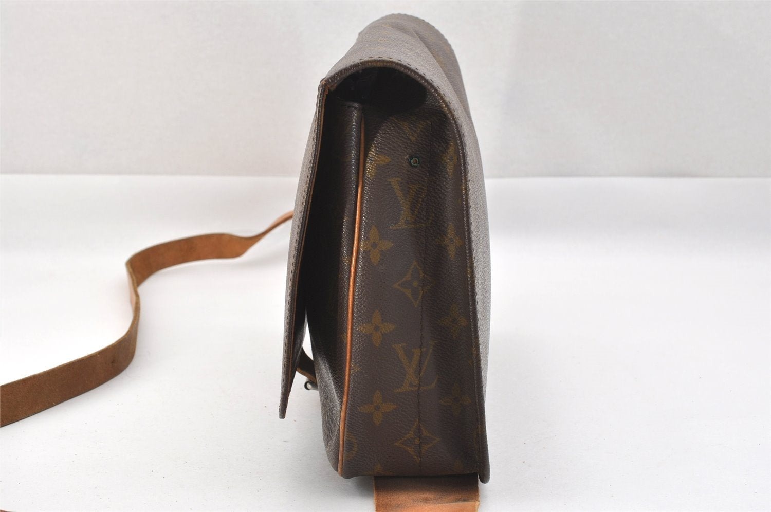 Authentic Louis Vuitton Monogram Cartouchiere GM Shoulder Bag Old Model 2401J