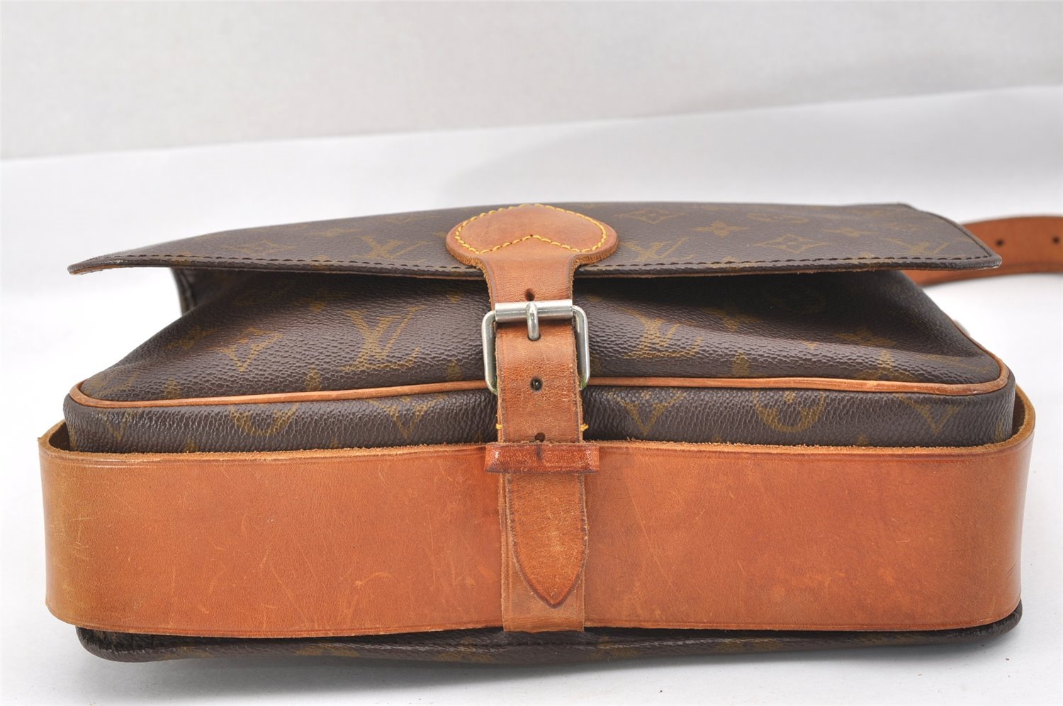 Authentic Louis Vuitton Monogram Cartouchiere GM Shoulder Bag Old Model 2401J