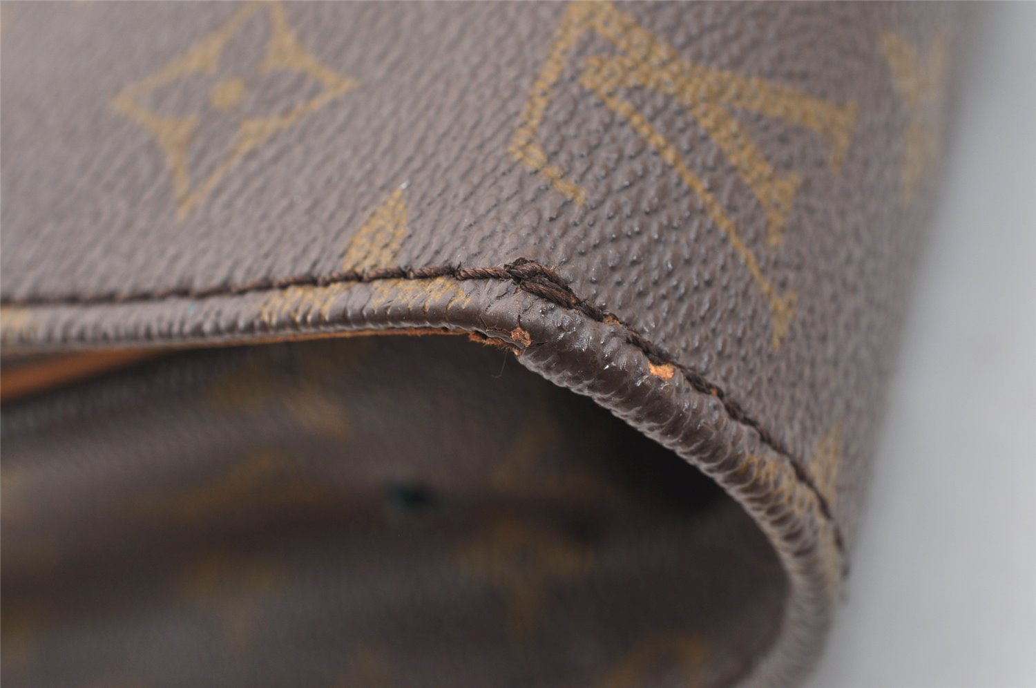 Authentic Louis Vuitton Monogram Cartouchiere GM Shoulder Bag Old Model 2401J