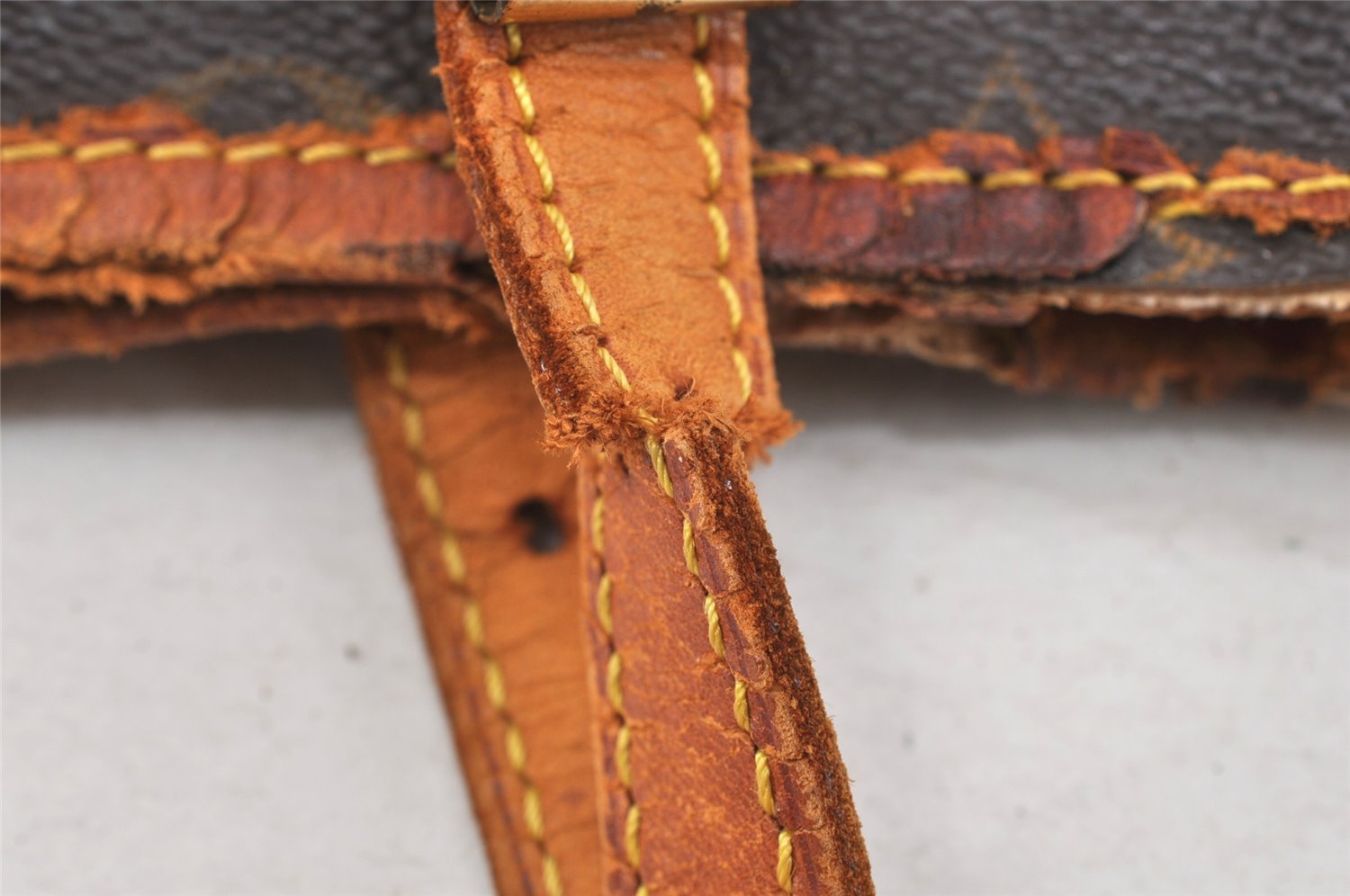 Authentic Louis Vuitton Monogram Bucket PM Shoulder Tote Bag M42238 Junk 2407K