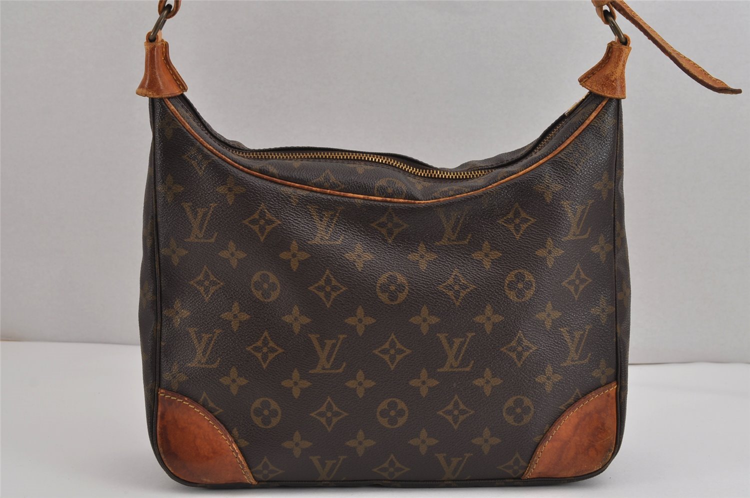 Authentic Louis Vuitton Monogram Boulogne 30 Shoulder Cross Bag M52165 LV 2413J