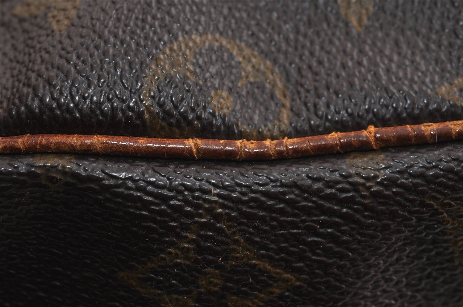 Authentic Louis Vuitton Monogram Boulogne 30 Shoulder Cross Bag M52165 LV 2413J