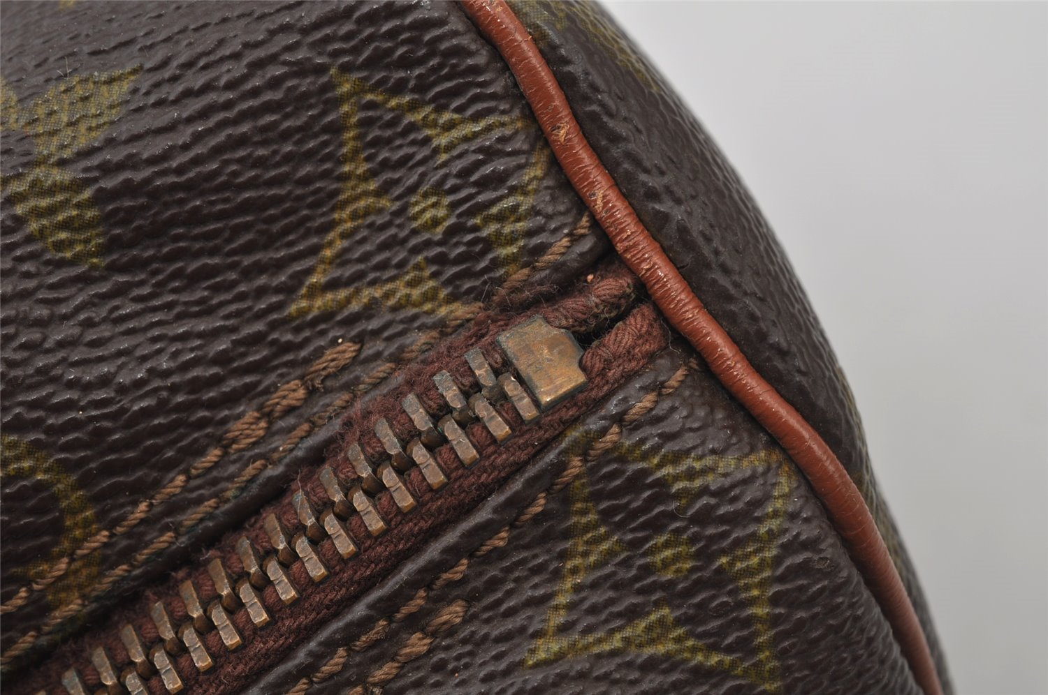 Authentic Louis Vuitton Monogram Papillon 26 Hand Bag Old Model LV Junk 2414J