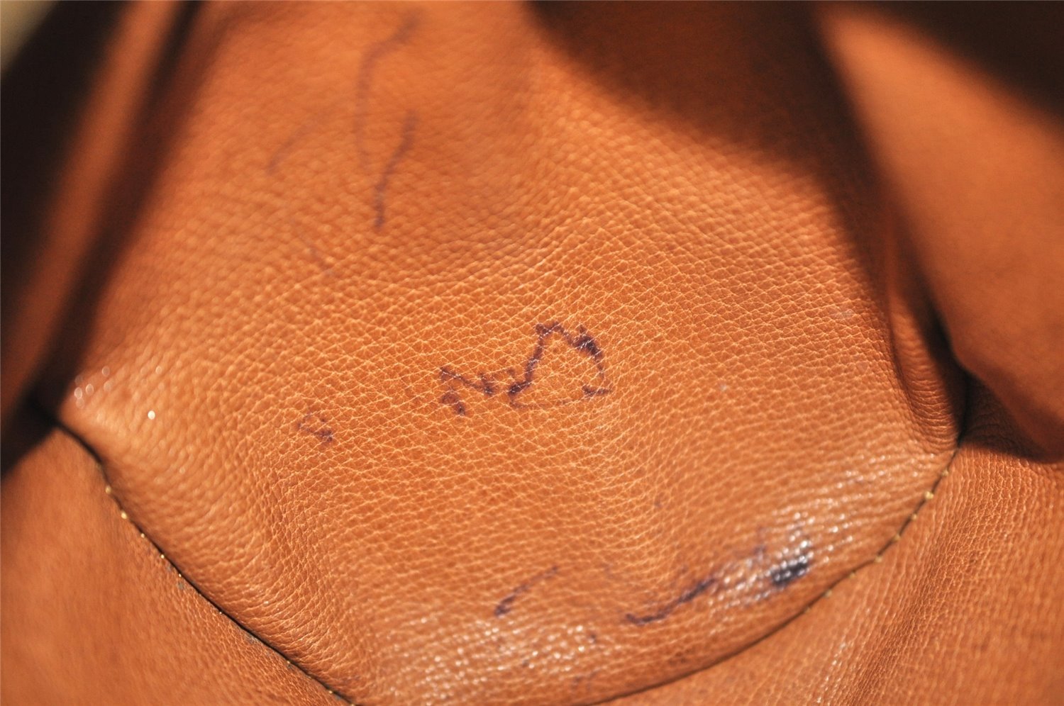 Authentic Louis Vuitton Monogram Papillon 26 Hand Bag Old Model LV Junk 2414J