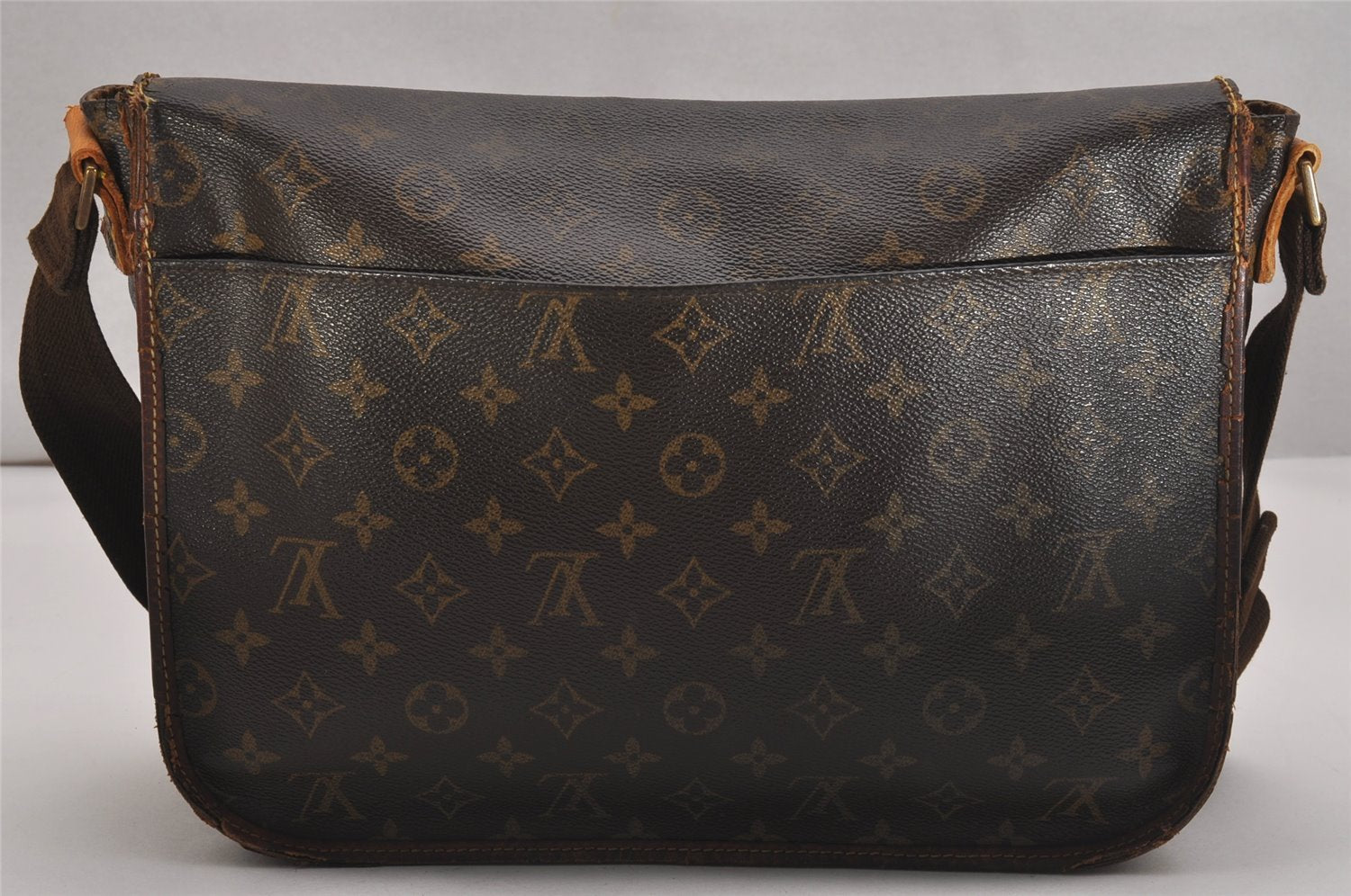 Authentic Louis Vuitton Monogram Messenger Bosphore GM M40105 Shoulder Bag 2417J