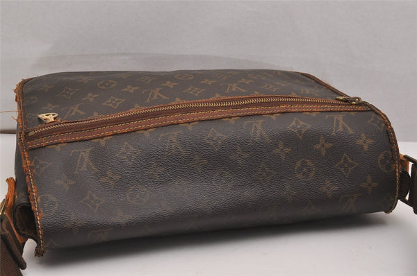 Authentic Louis Vuitton Monogram Messenger Bosphore GM M40105 Shoulder Bag 2417J