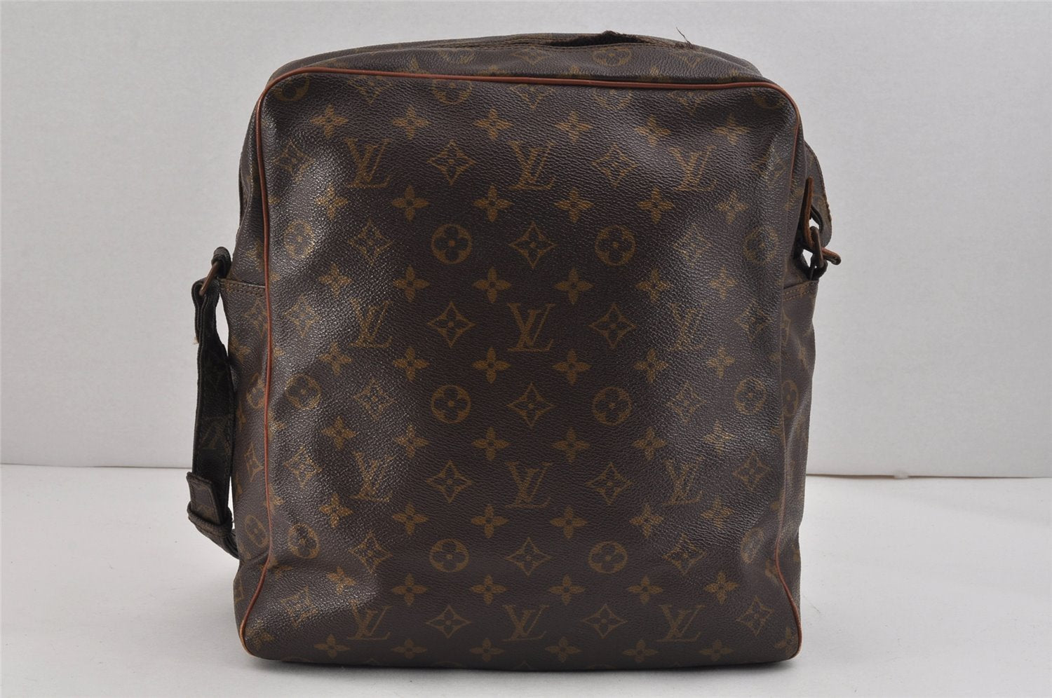 Authentic Louis Vuitton Monogram Marceau Shoulder Cross Body Bag Old Model 2417K