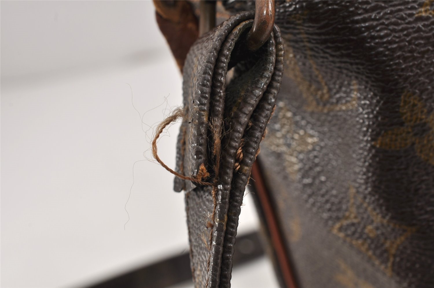 Authentic Louis Vuitton Monogram Marceau Shoulder Cross Body Bag Old Model 2417K