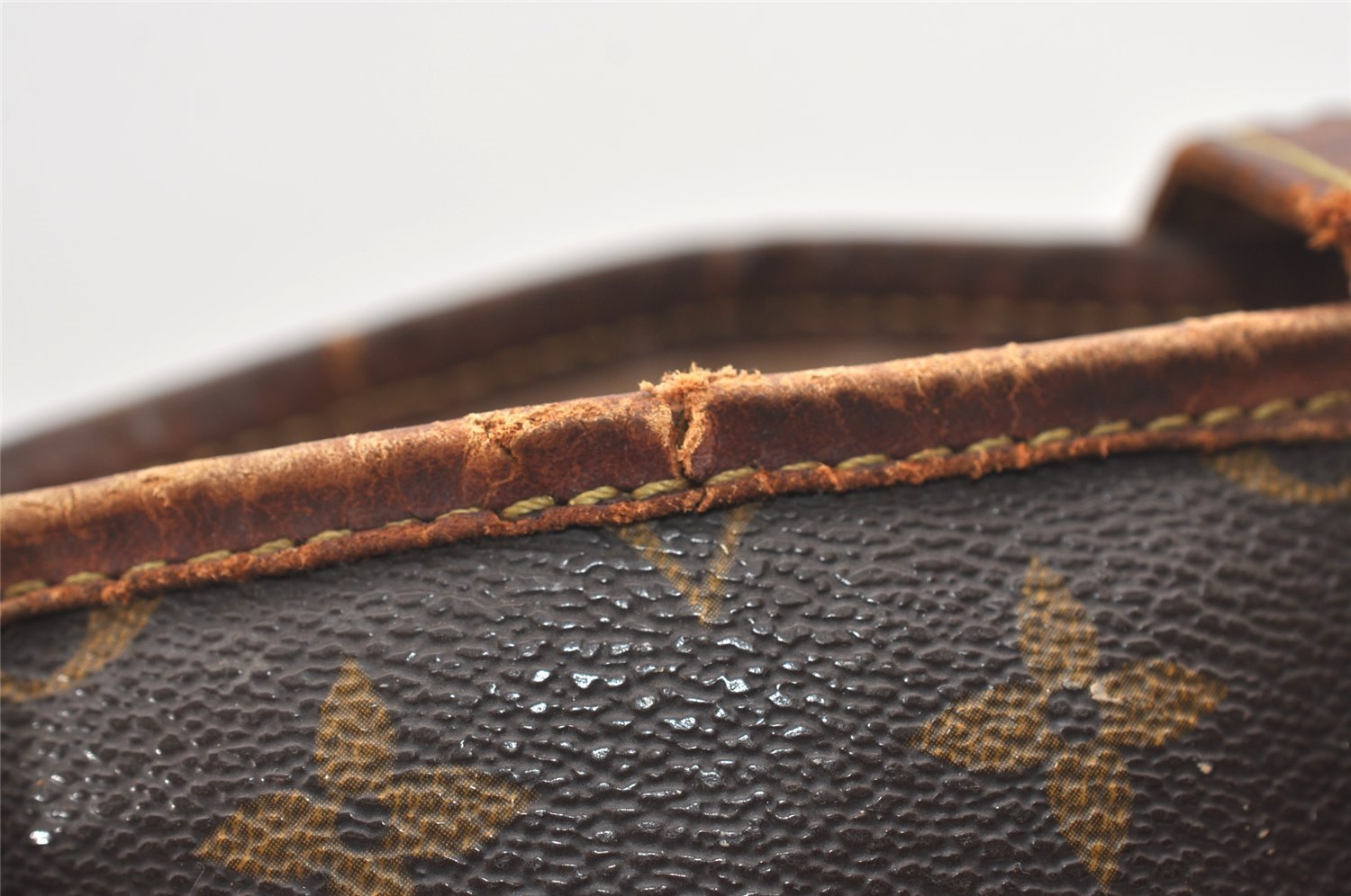 Authentic Louis Vuitton Monogram Bucket PM Shoulder Tote Bag M42238 Junk 2418J