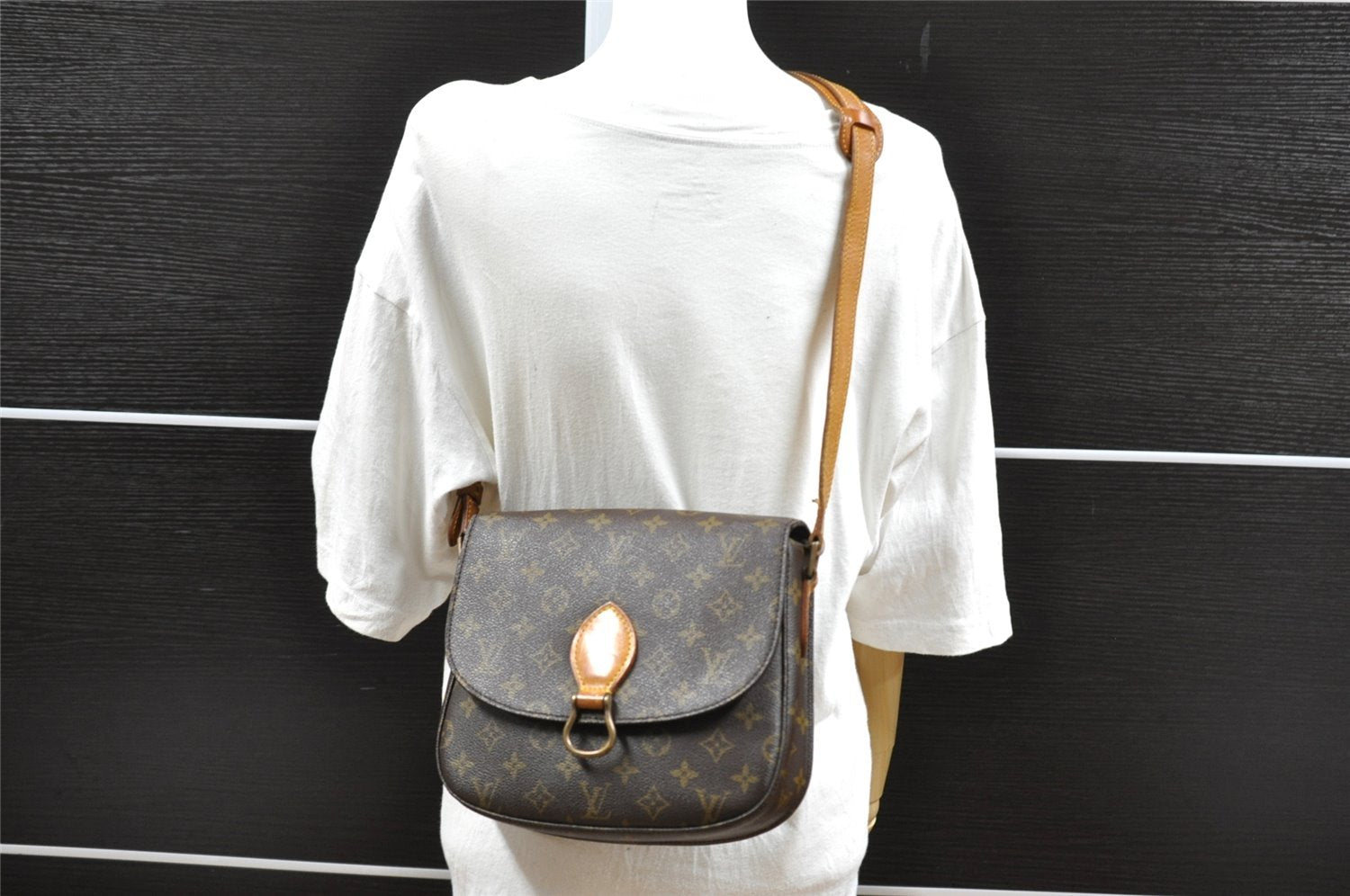 Authentic Louis Vuitton Monogram Saint Cloud GM M51242 Shoulder Cross Bag 2423I