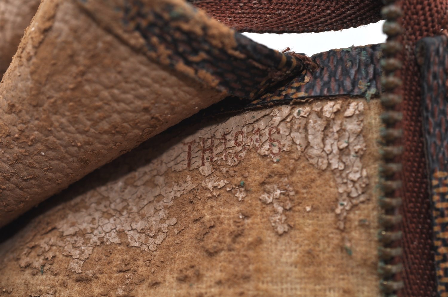 Auth Louis Vuitton Damier Poche Toilette 26 Cosmetic Pouch N47543 Junk 2424J