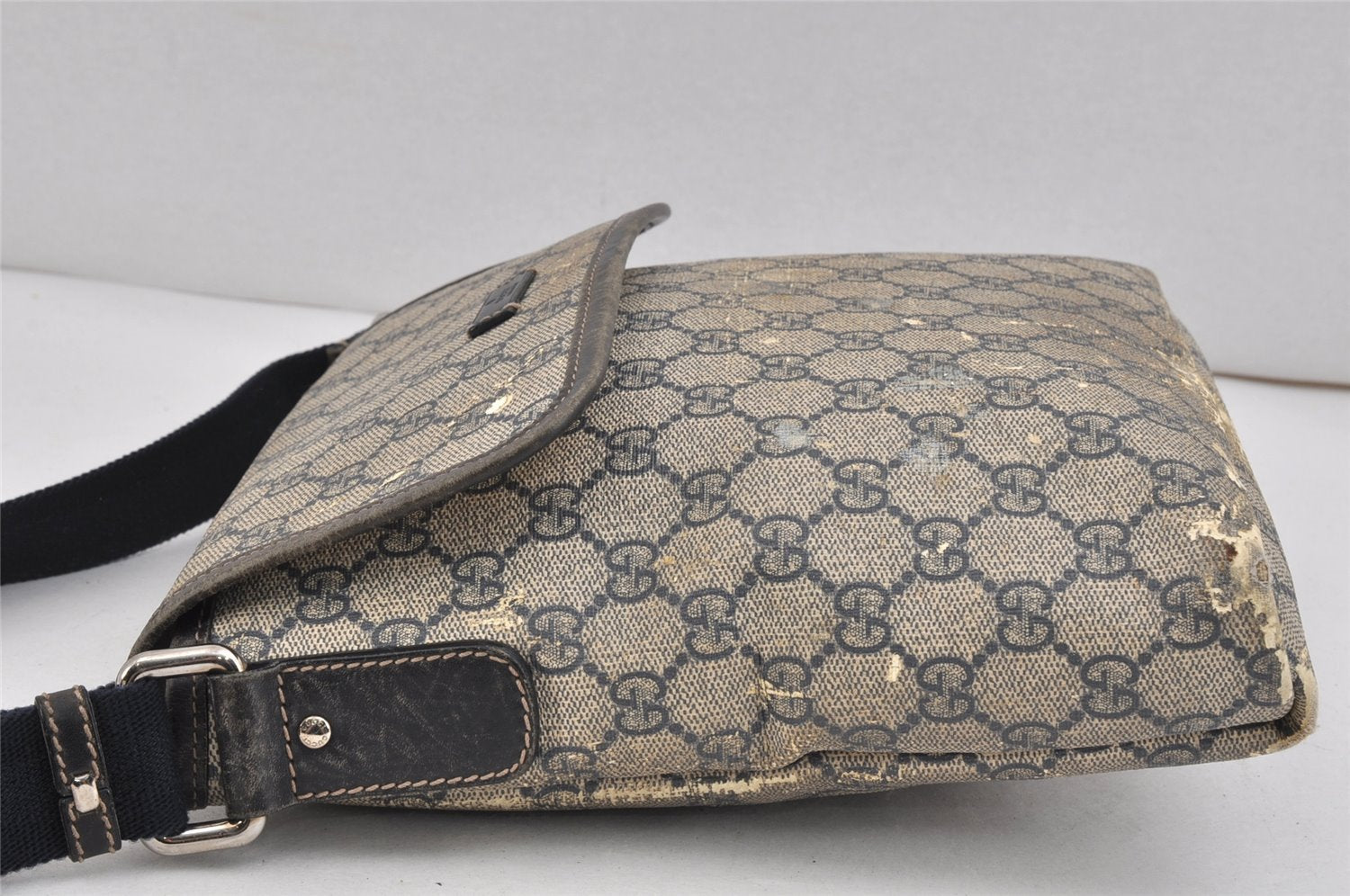 Authentic GUCCI Shoulder Cross Body Bag GG PVC Leather 223666 Navy Blue 2424K