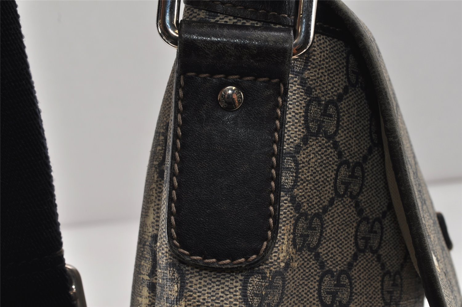 Authentic GUCCI Shoulder Cross Body Bag GG PVC Leather 223666 Navy Blue 2424K