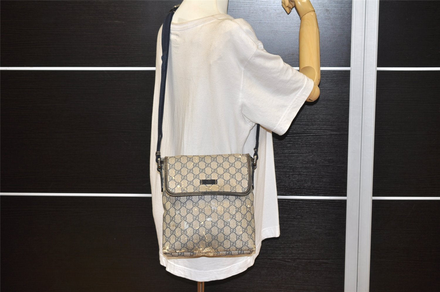 Authentic GUCCI Shoulder Cross Body Bag GG PVC Leather 223666 Navy Blue 2424K