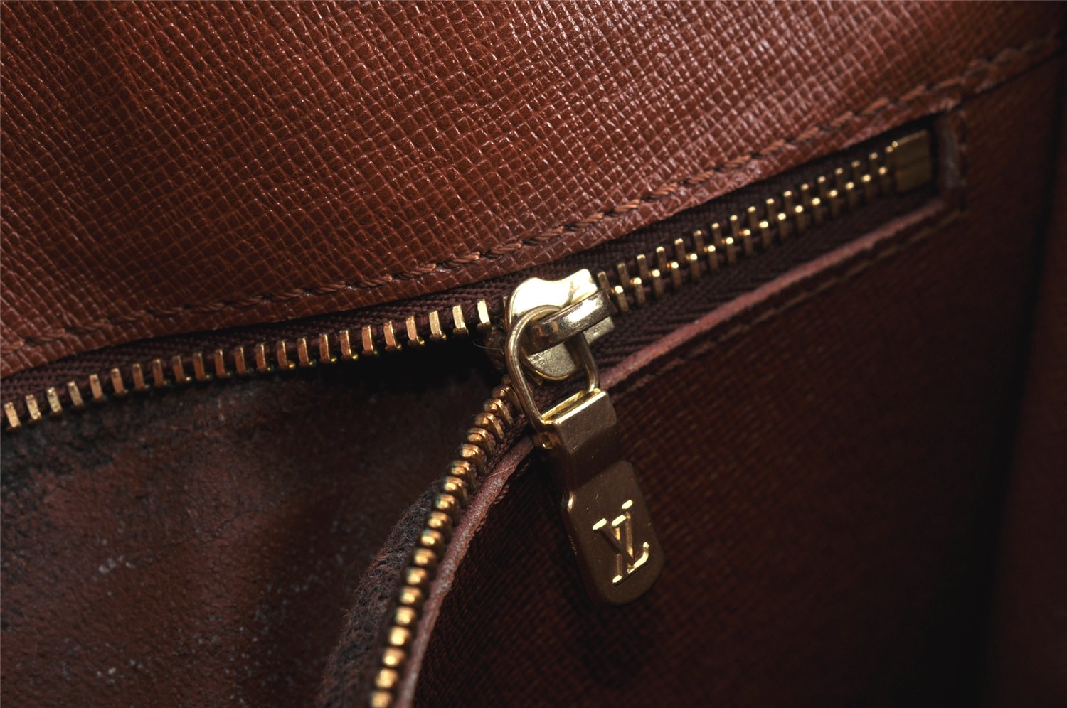 Authentic Louis Vuitton Monogram Chantilly GM Shoulder Bag M51232 LV Junk 2427K