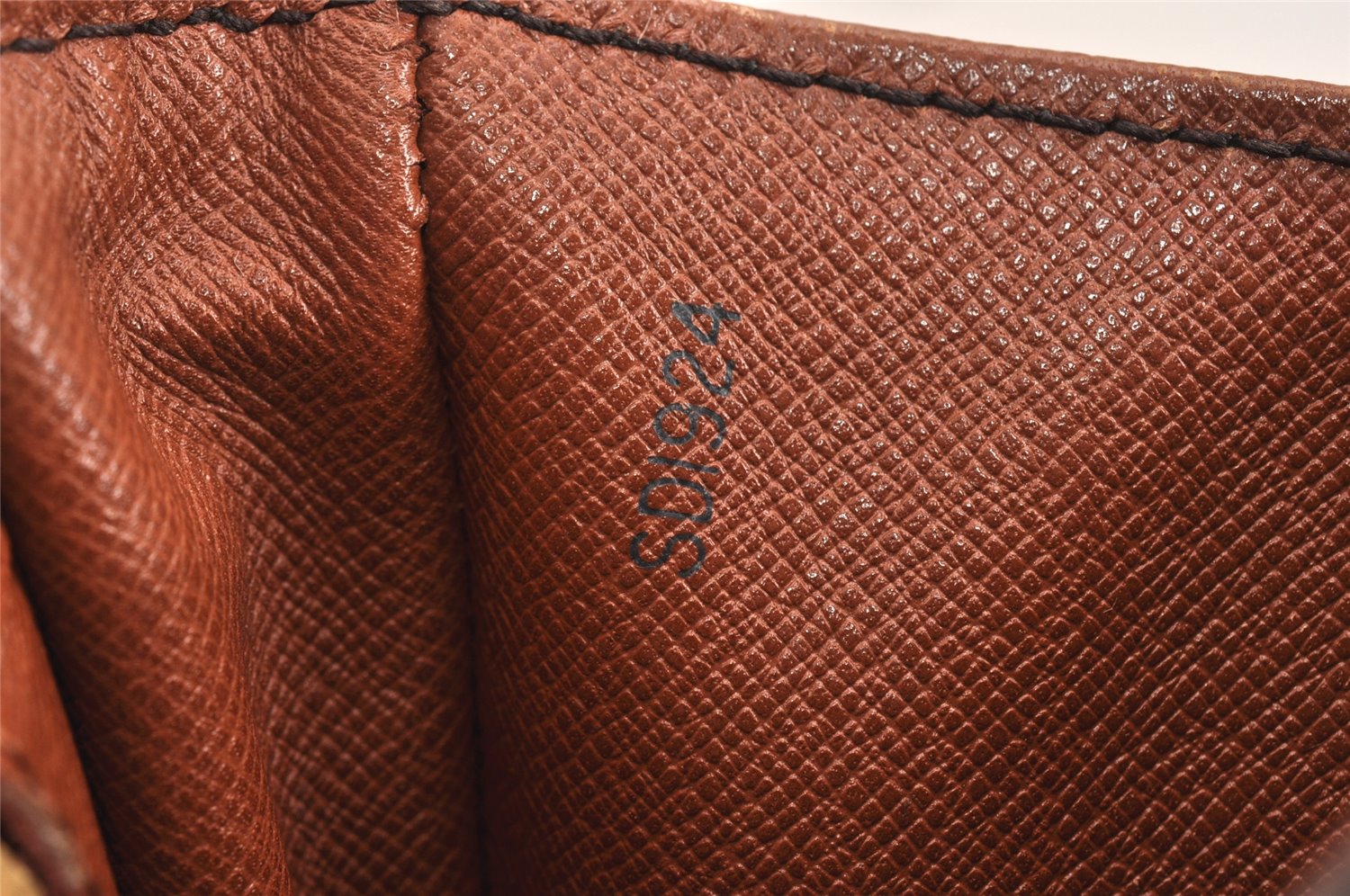 Authentic Louis Vuitton Monogram Chantilly GM Shoulder Bag M51232 LV Junk 2427K