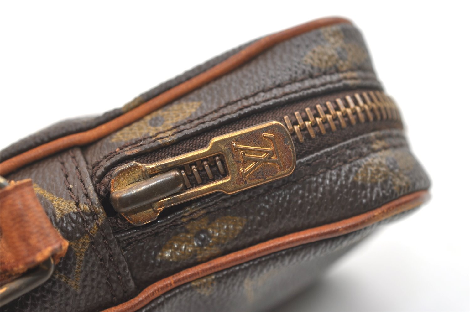 Auth Louis Vuitton Monogram Mini Poche Danube Shoulder Bag M45268 Junk 2430K