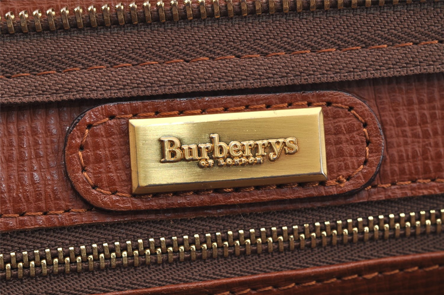 Authentic Burberrys Vintage Leather Clutch Hand Bag Purse Brown 2431I