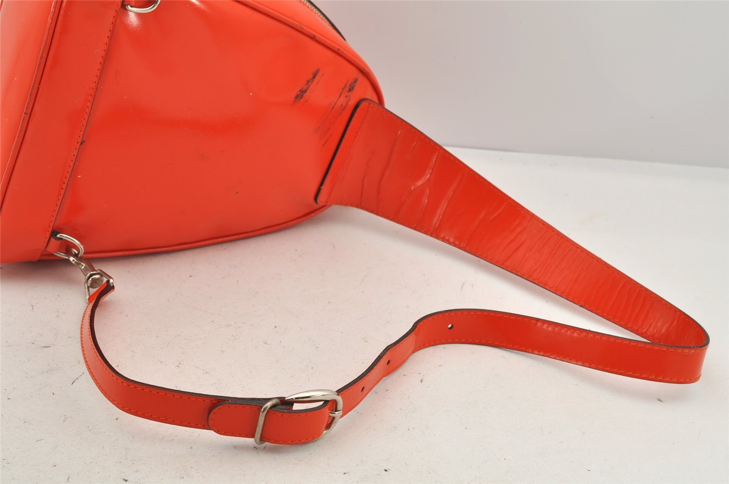 Authentic GUCCI Bamboo Shoulder Bag Purse Enamel Orange Junk 2434K