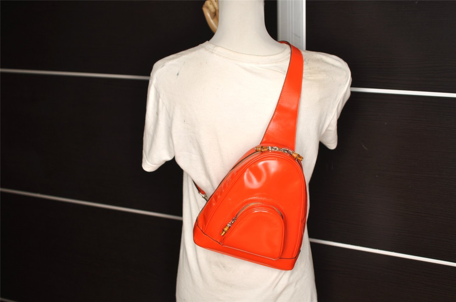 Authentic GUCCI Bamboo Shoulder Bag Purse Enamel Orange Junk 2434K