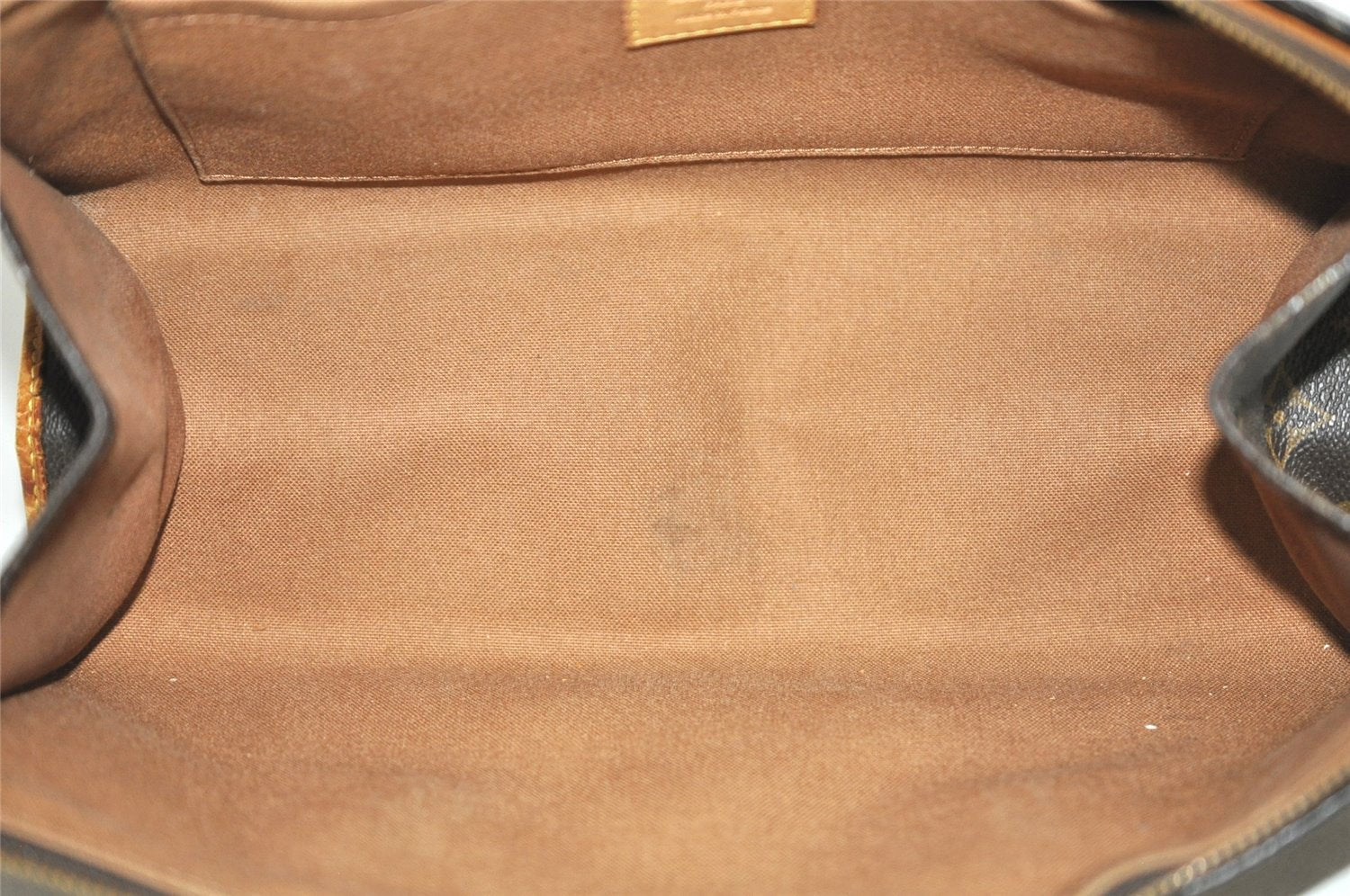 Authentic Louis Vuitton Monogram Popincourt Hand Bag M40009 LV 2435K