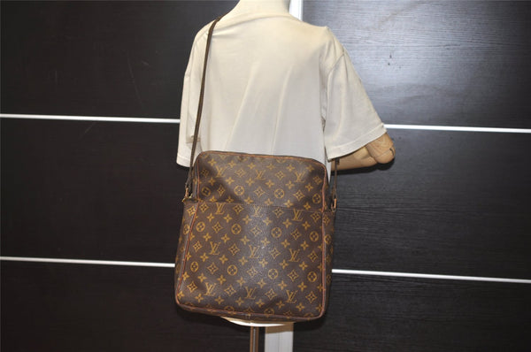 Authentic Louis Vuitton Monogram Marceau Shoulder Cross Body Bag Old Model 2436K