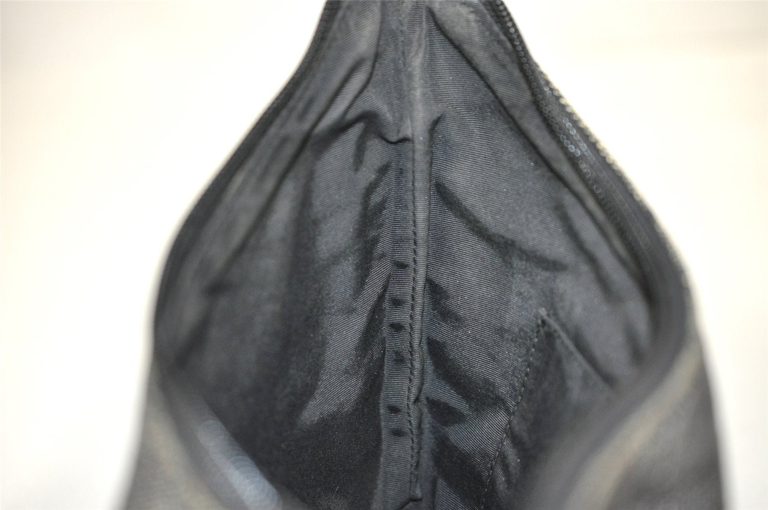 Authentic GUCCI Vintage Shoulder Bag Purse GG Canvas Leather 32160 Black 2437J