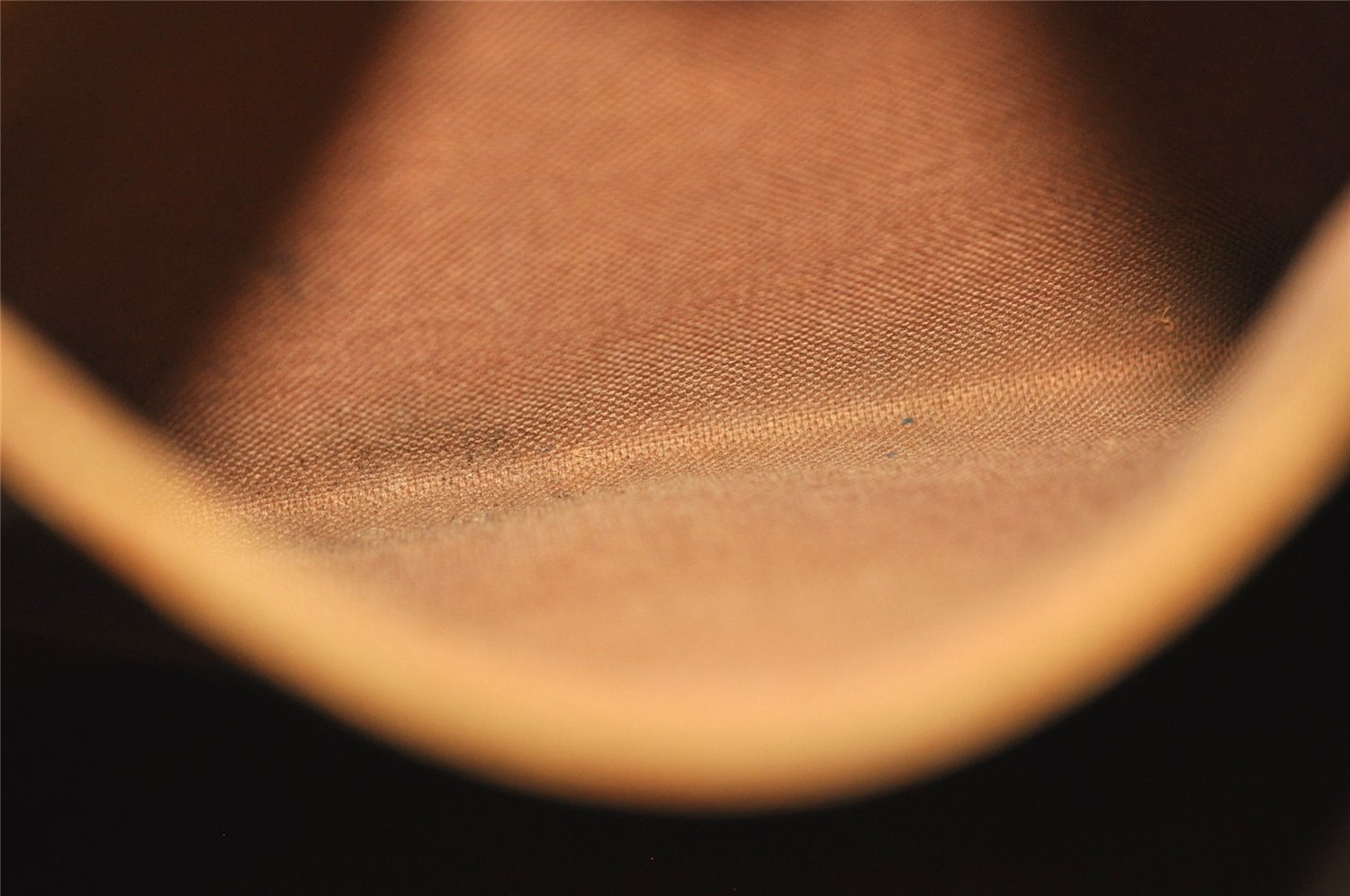 Authentic Louis Vuitton Monogram Alma Hand Bag Purse M51130 LV 2438I