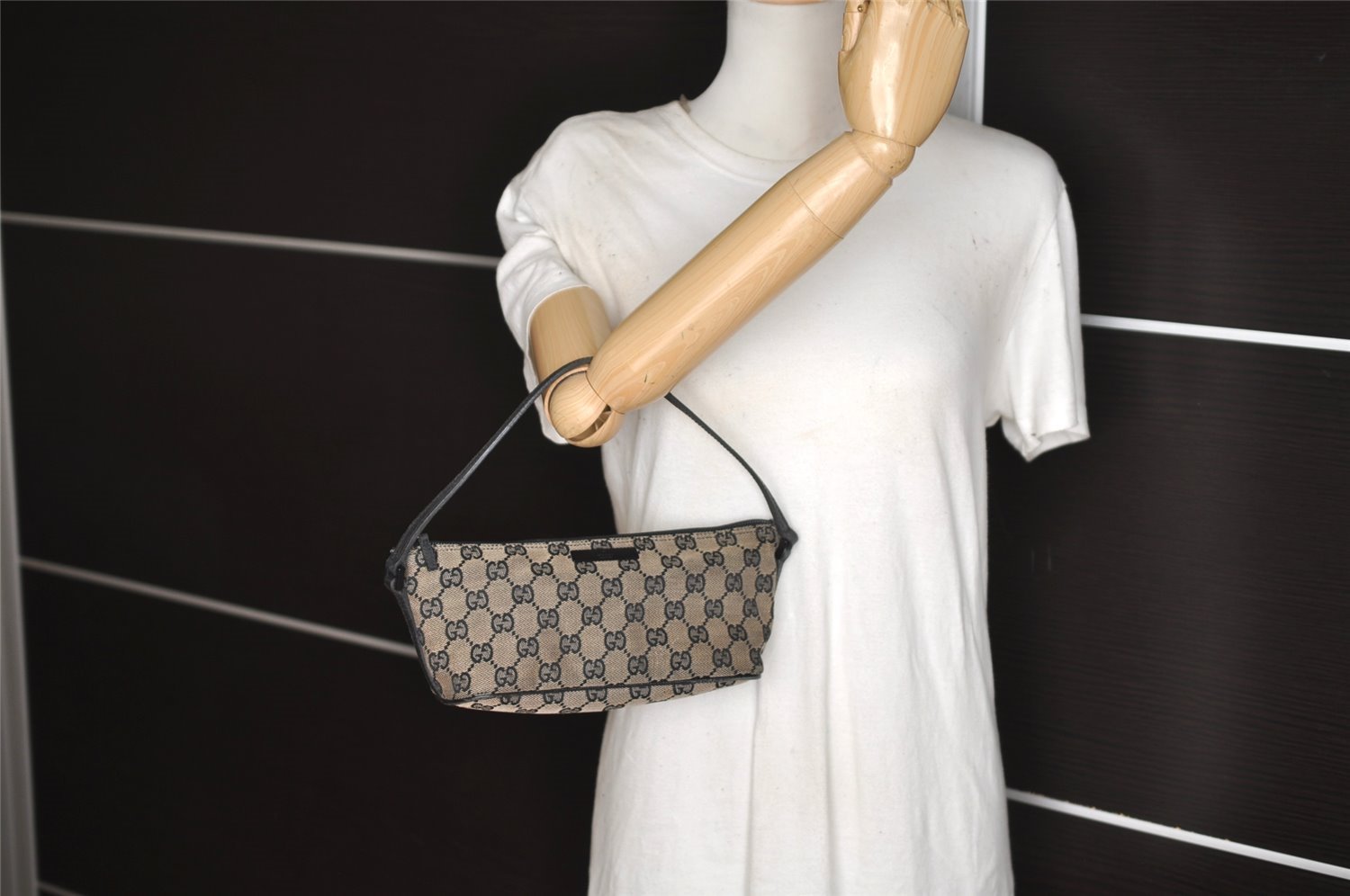 Authentic GUCCI Vintage Hand Bag Pouch Purse GG Canvas Leather 07198 Black 2441J