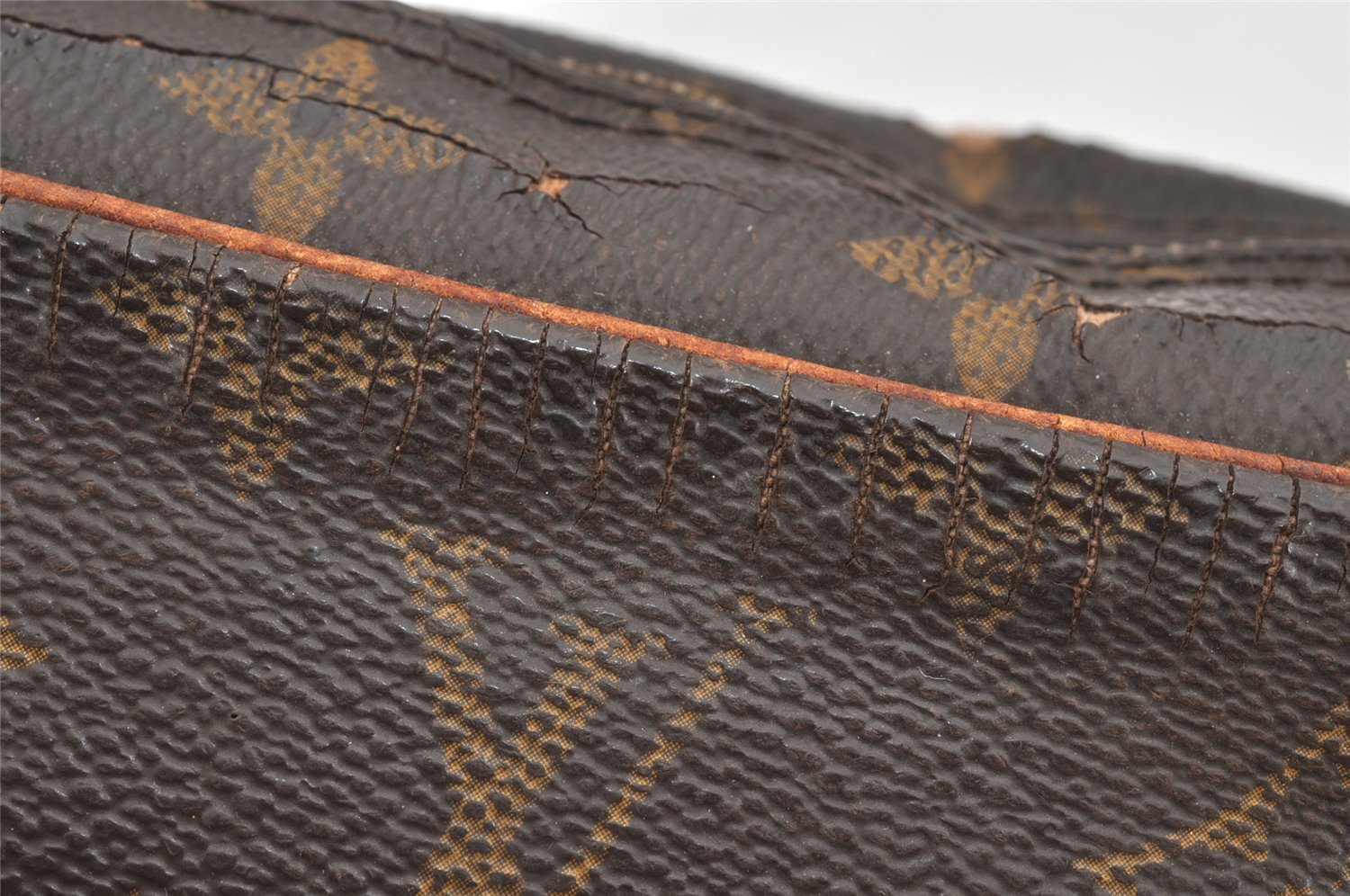 Authentic Louis Vuitton Monogram Compiegne 23 Clutch Hand Bag M51847 LV 2441K