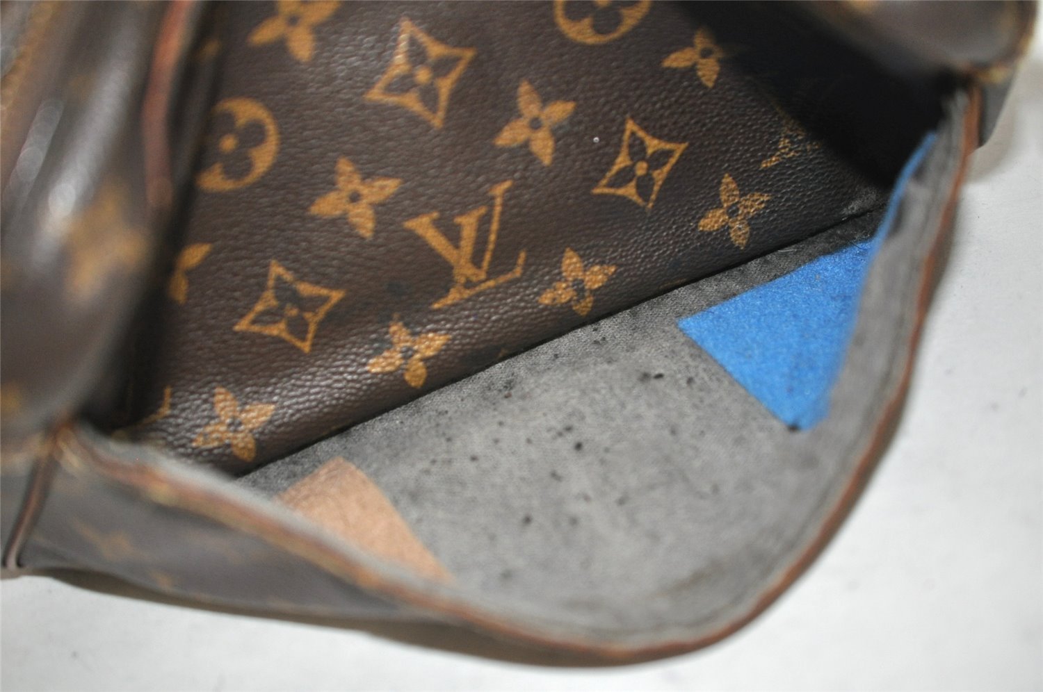 Authentic Louis Vuitton Monogram Compiegne 23 Clutch Hand Bag M51847 LV 2441K