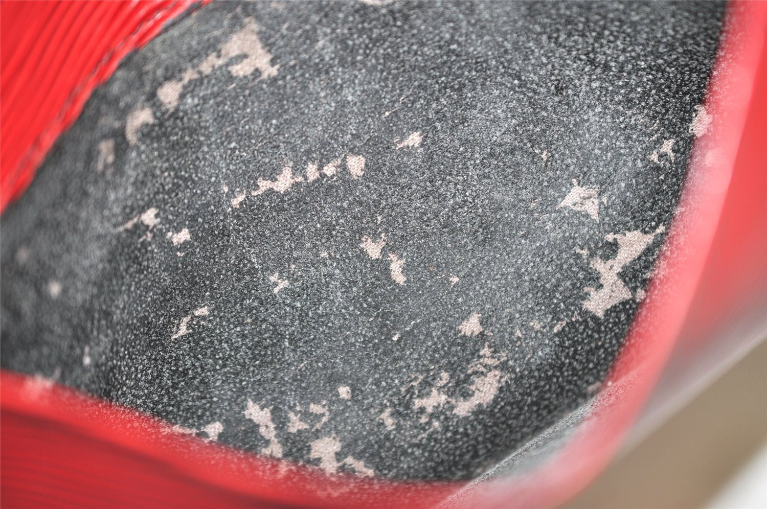 Authentic Louis Vuitton Epi Montaigne 23 Clutch Hand Bag Red M52667 LV 2442J