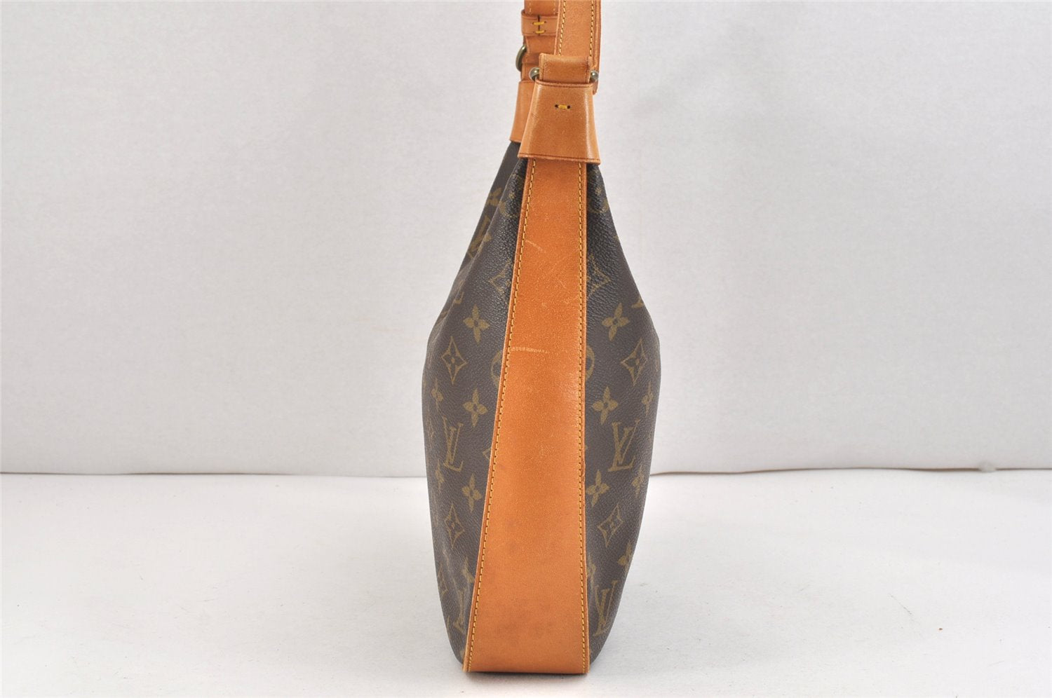 Authentic Louis Vuitton Monogram Boulogne 30 Shoulder Bag Old Model Junk 2443K