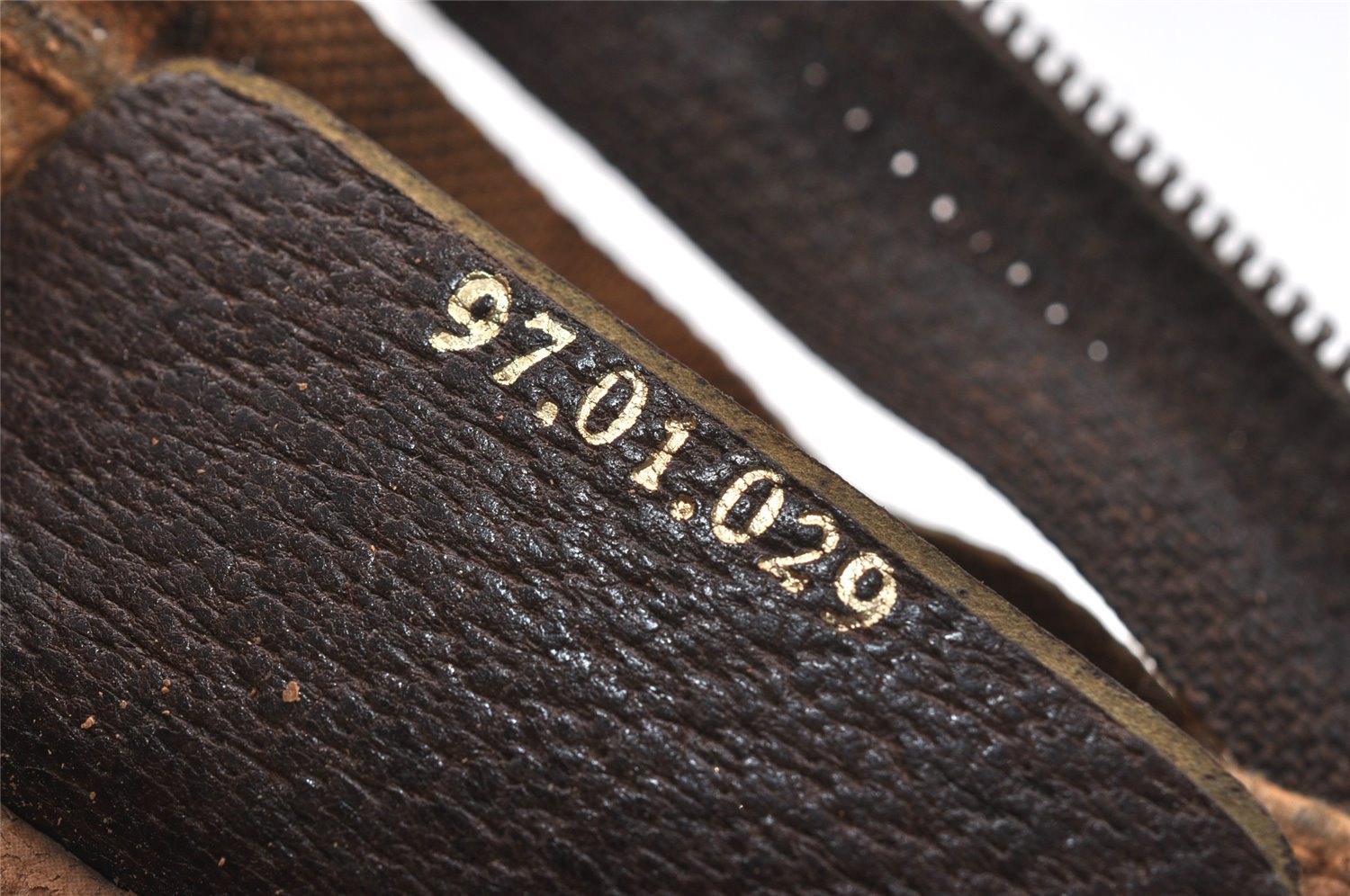 Authentic GUCCI Clutch Hand Bag Purse GG PVC Leather Brown Junk 2446J