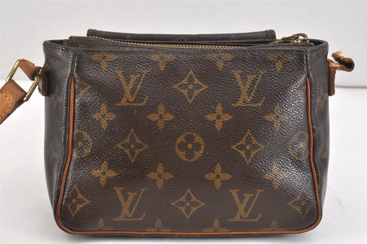 Authentic Louis Vuitton Monogram Viva Cite PM Shoulder Bag M51165 LV Junk 2447K