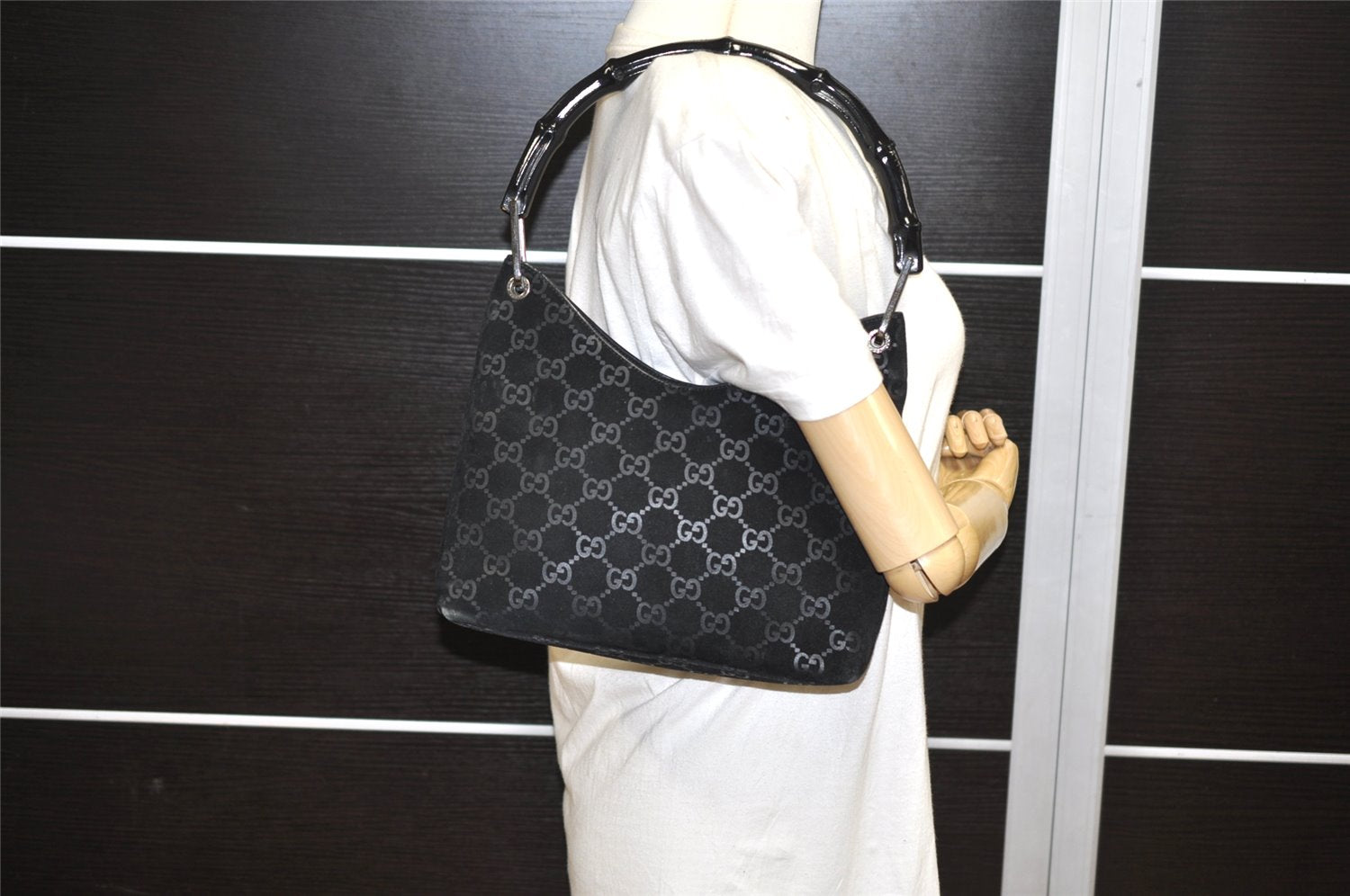 Authentic GUCCI Bamboo Shoulder Bag GG Suede Leather 0013008 Black Junk 2453K