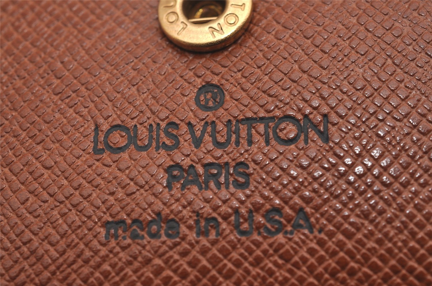 Authentic Louis Vuitton Monogram Multicles 4 Four Hooks Key Case M62631 LV 2454I