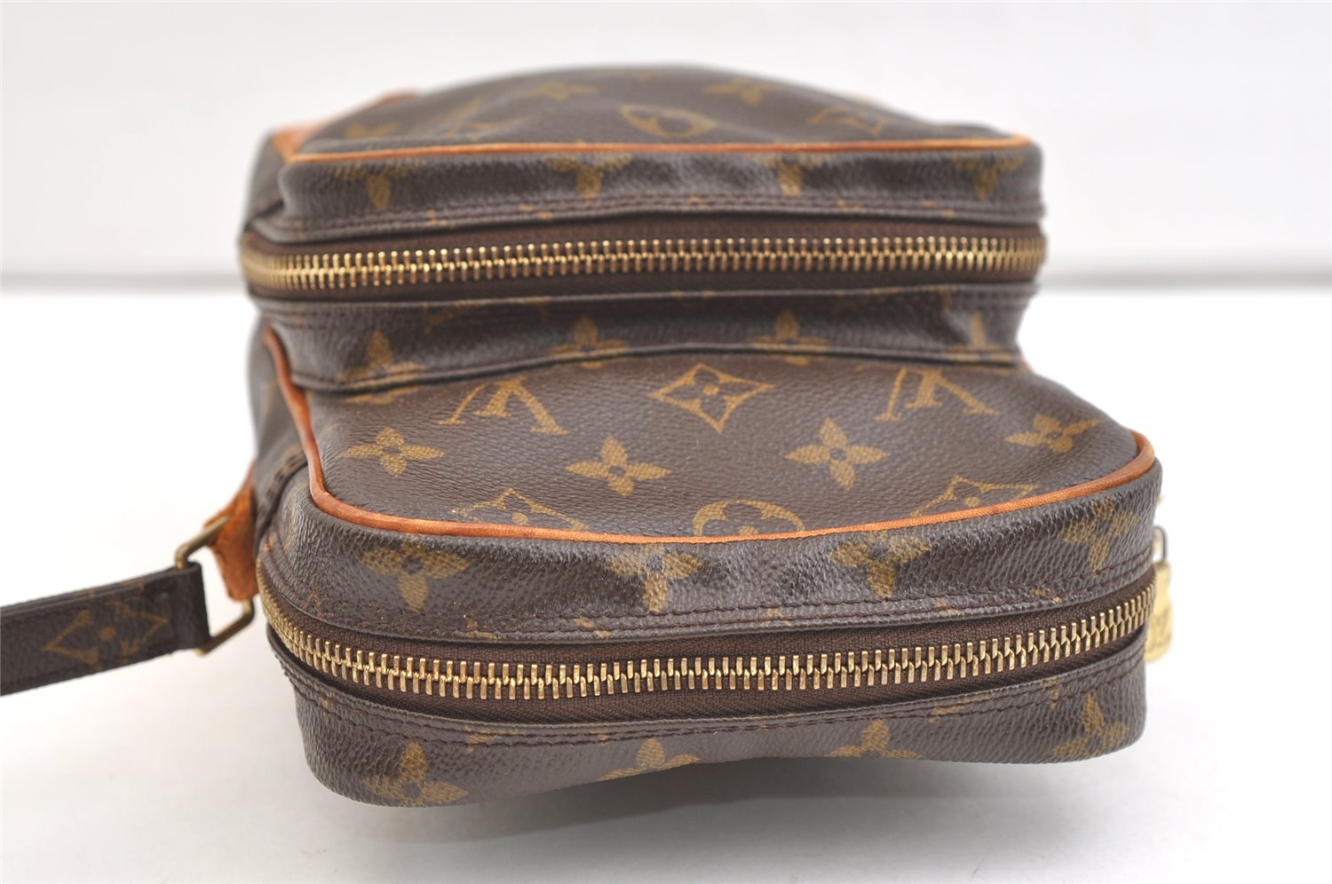 Authentic Louis Vuitton Monogram Amazone Shoulder Cross Bag M45236 Junk 2455K